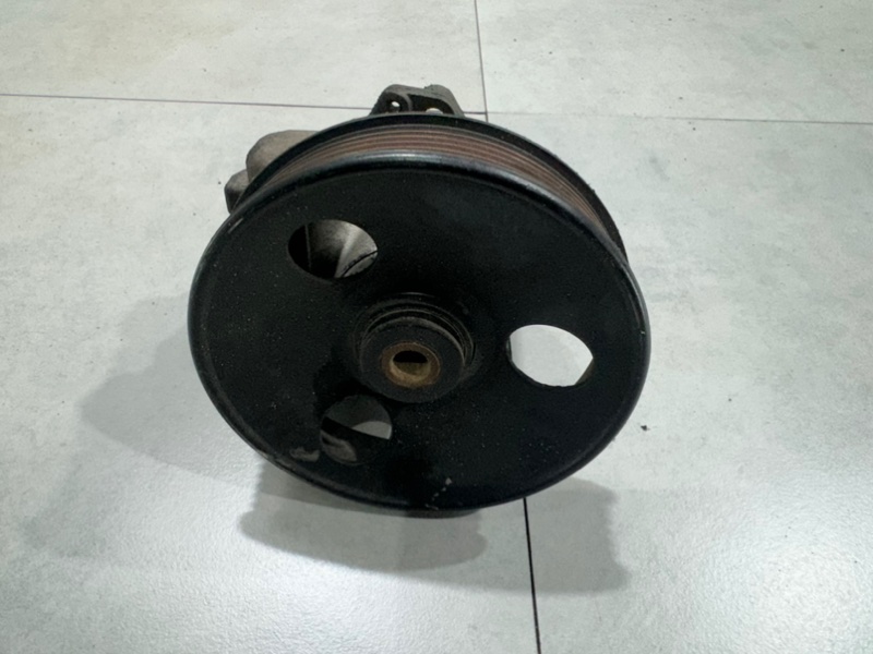 Насос гидроусилителя руля Chevrolet Aveo F16D3 5495143 контрактная