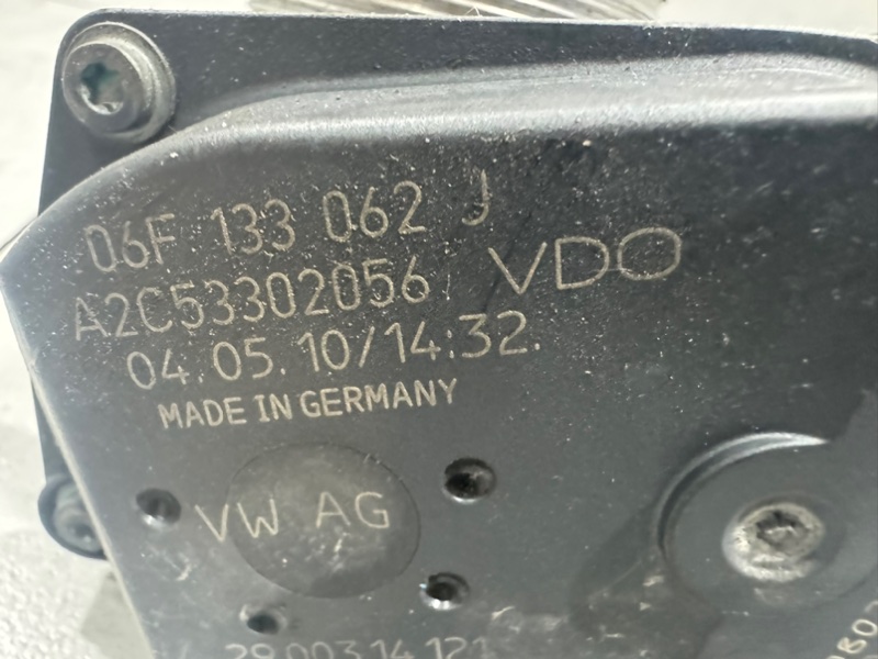 Дроссельная заслонка q5 2011 CDN