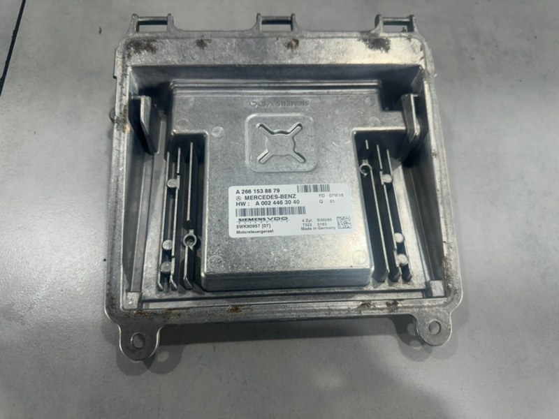 Блок управления двигателем A 2011 W169 M266.940