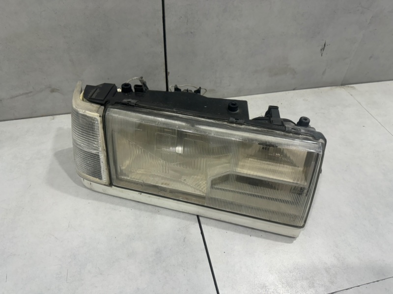 Фара галогеновая правая Volvo 940 1994 B230GK 3518253 контрактная