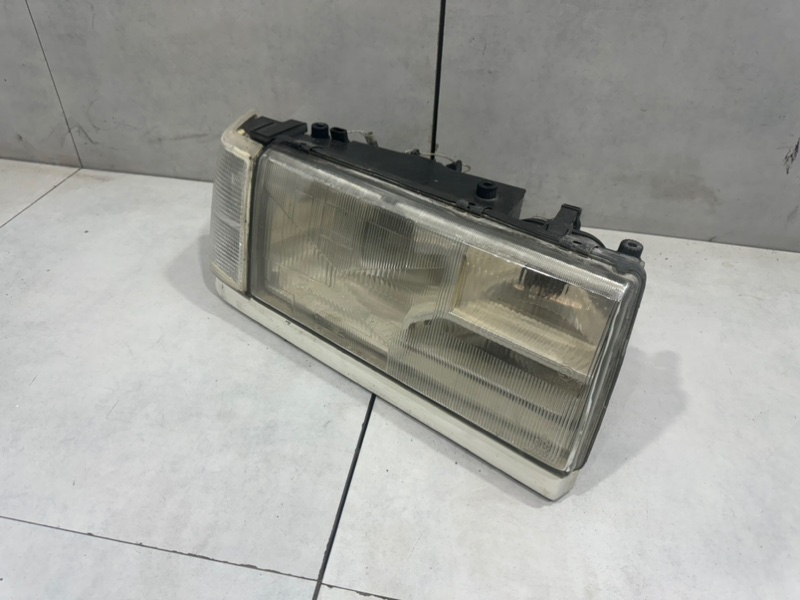 Фара галогеновая правая 940 1994 B230GK