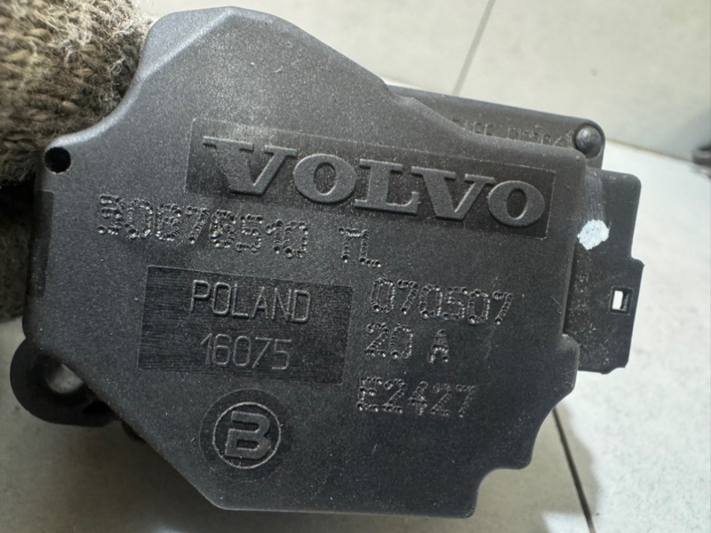 Сервопривод заслонок печки Volvo S60