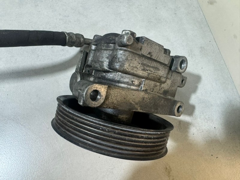 Насос гидроусилителя руля CX-7 L3-VDT