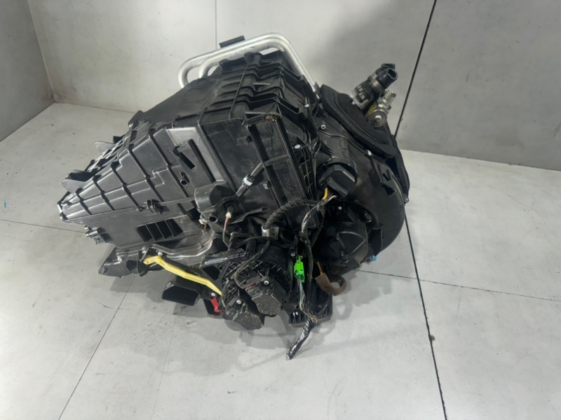 Печка салона XC60 B4204T6
