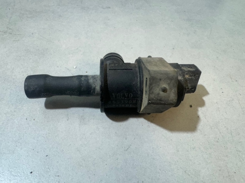 Клапан вентиляции топливного бака Volvo XC90 B5254T2 8653908 контрактная