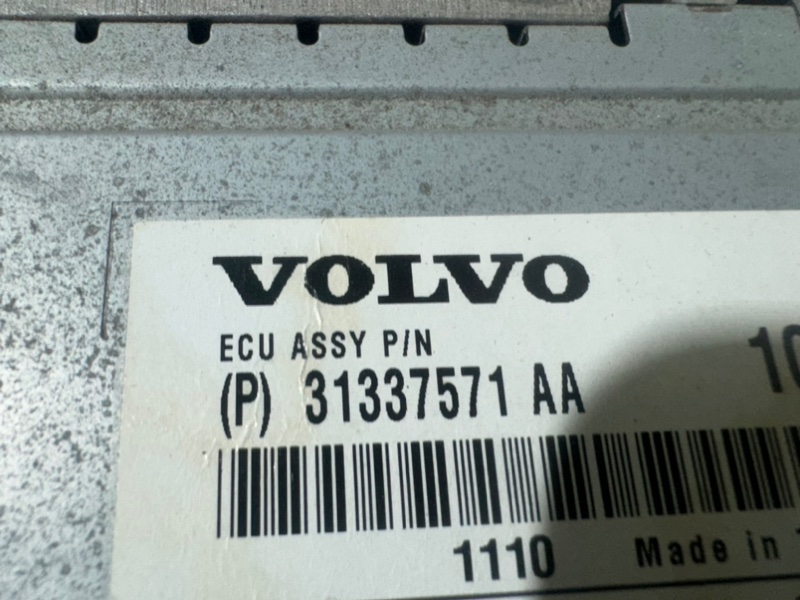 Магнитола Volvo S60