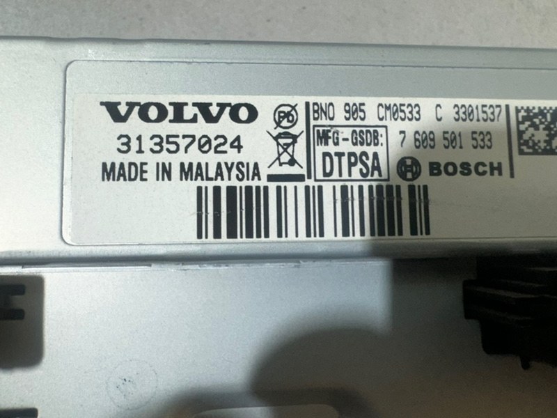 Монитор Volvo S60