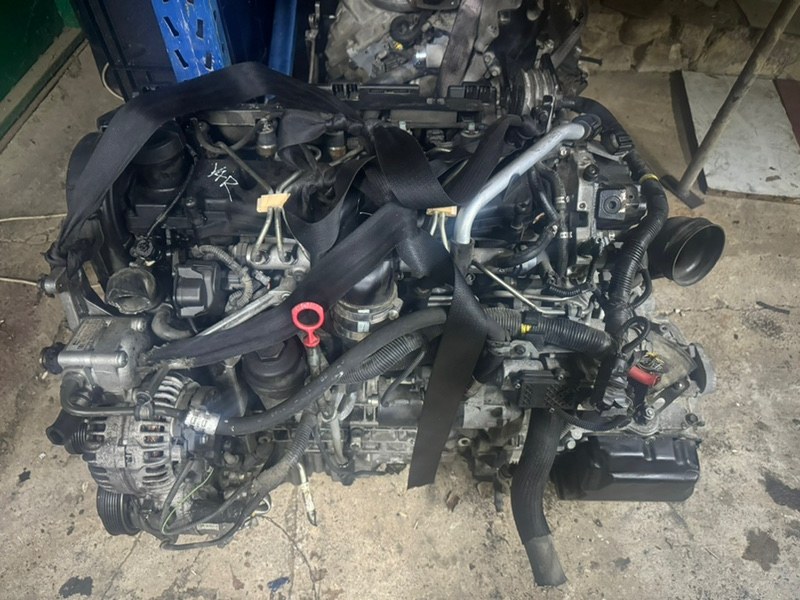 Запчасть двигатель Volvo XC90 2011 D5244T18 D5244T18 контрактная Двигатель Volvo XC90 2011 D5244T18 D5244T18 контрактная