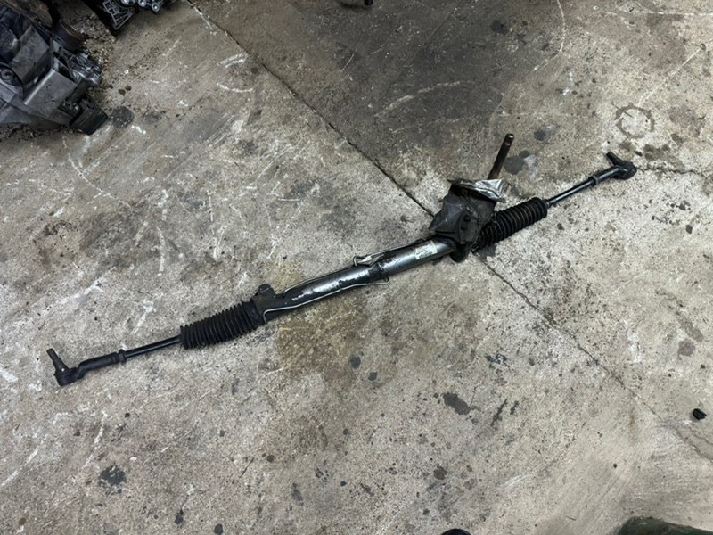 Рулевая рейка Volvo V70 2014 B4204T11 31429864 контрактная