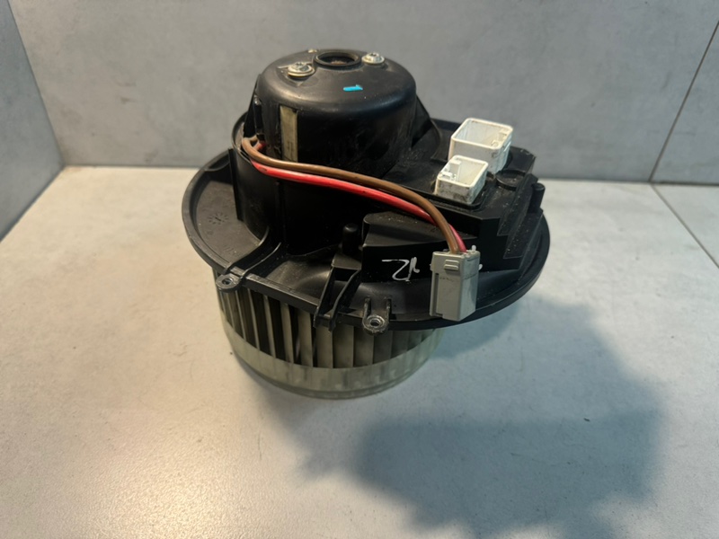 Мотор печки Volvo XC90