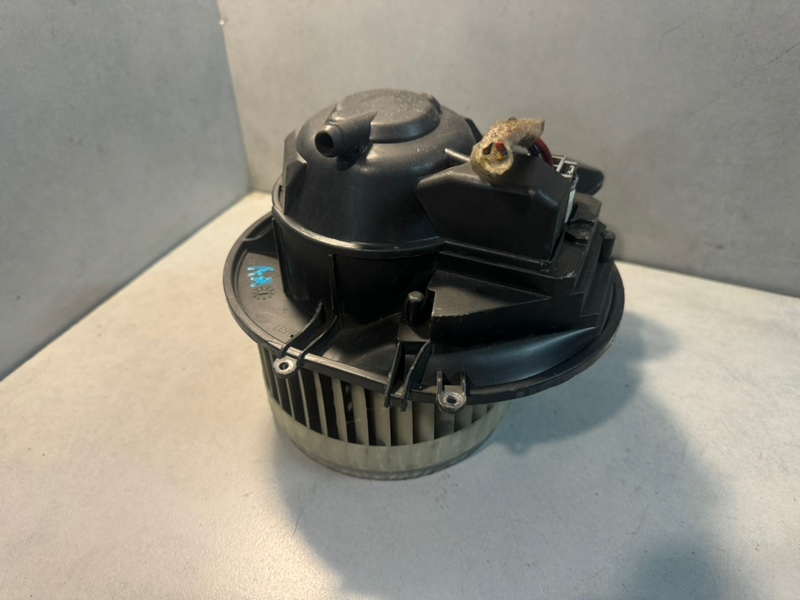 Мотор печки Volvo XC90