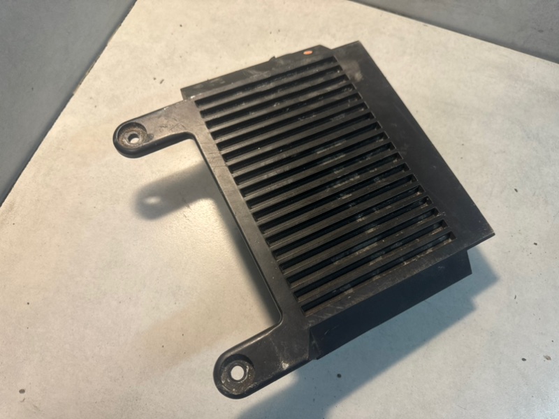 Усилитель звука Volvo XC60