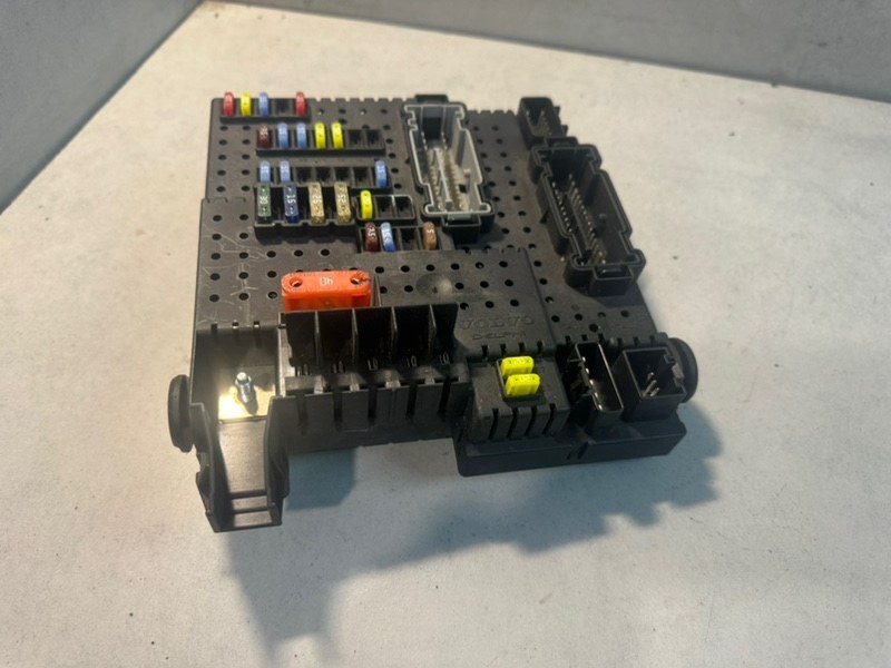 Блок предохранителей Volvo XC90