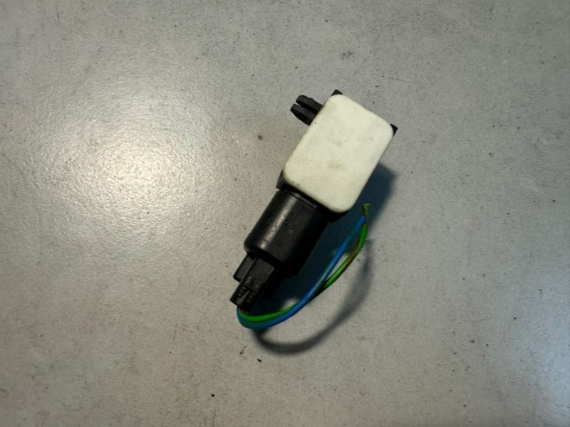 Датчик Airbag Volvo XC70 2015 2 D5244T20 31264395 контрактная