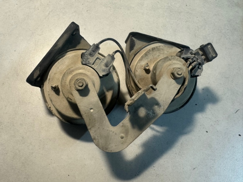 Звуковой сигнал Volvo XC90