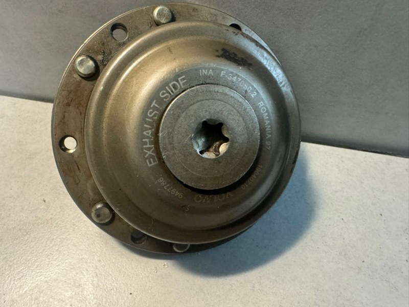 Запчасть муфта vvt Volvo XC90 B5254T2 9497786 контрактная Муфта VVT Volvo XC90 B5254T2 9497786 контрактная