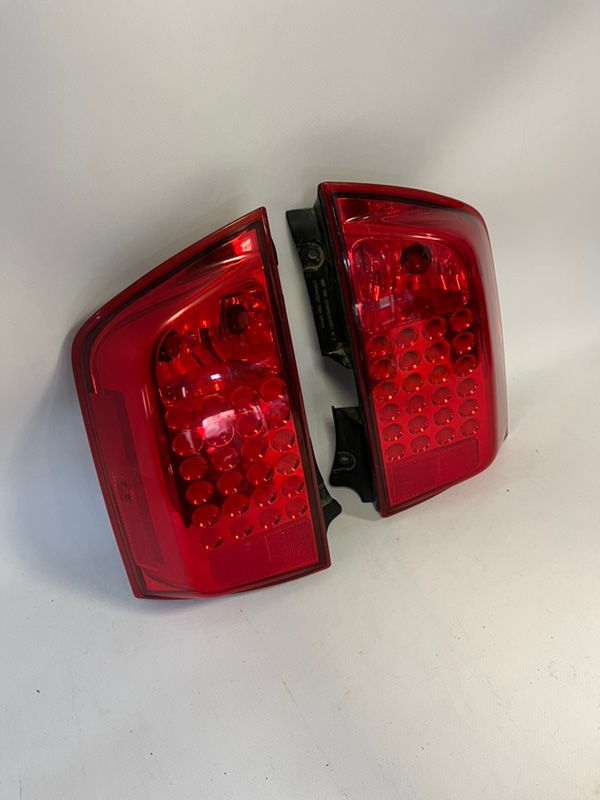 Задние фонари QX56 JA60 VK56DE Задние фонари QX56 JA60 VK56DE