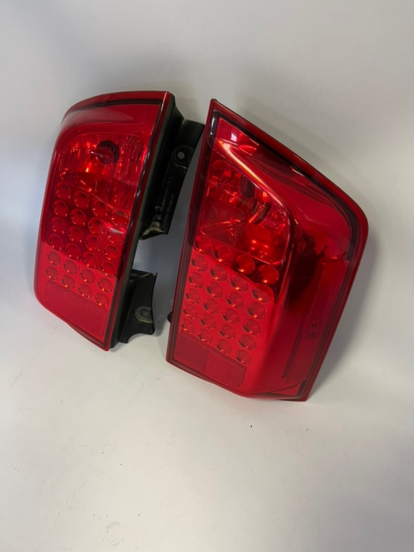 Задние фонари INFINITI QX56 JA60 VK56DE Задние фонари INFINITI QX56 JA60 VK56DE