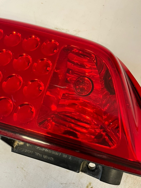 Задние фонари QX56 JA60 VK56DE Задние фонари QX56 JA60 VK56DE