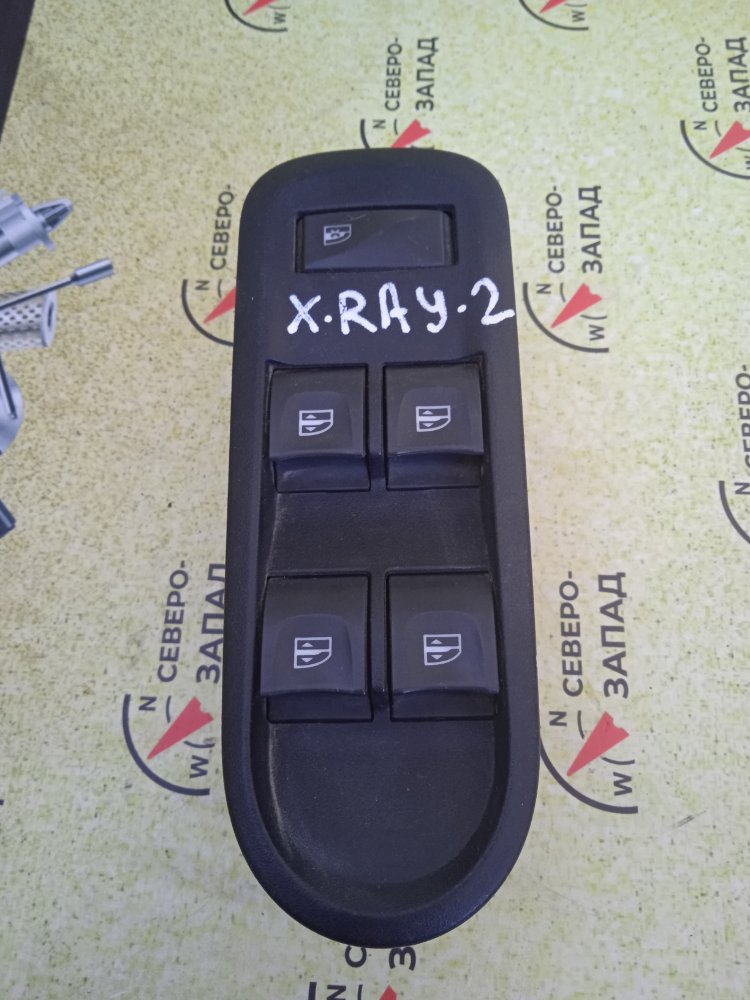 Блок управления стеклоподъемниками Xray 2018 K4M Блок управления стеклоподъемниками Xray 2018 K4M