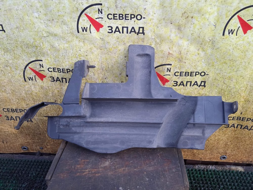 Дефлектор радиатора правый Honda CR-V 2014 RM K24Z9 71106T0AA00 Б/У