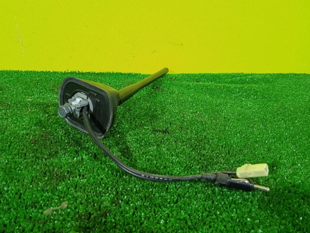 Антенна Outlander XL 2007 CW 6B31-0-70L Антенна Outlander XL 2007 CW 6B31-0-70L