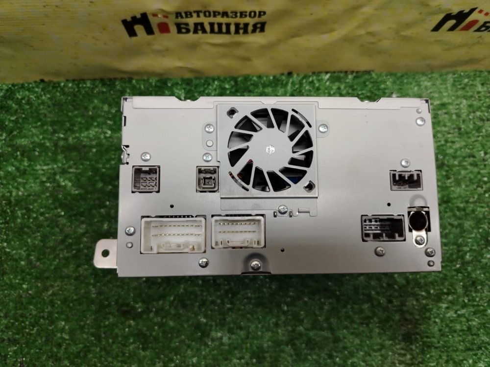 Магнитола L200 2019 SUV (4N15) UBT2985