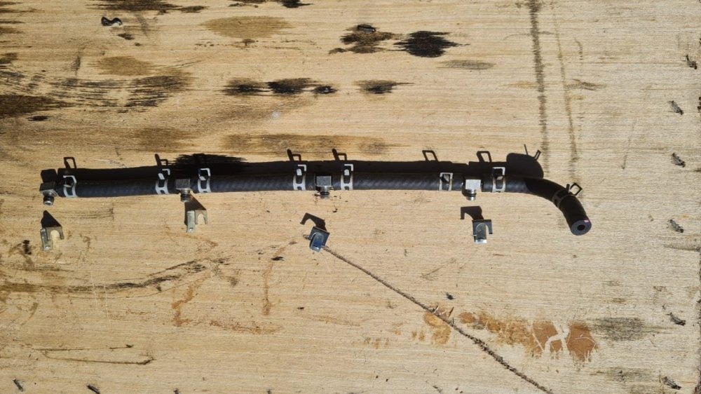 Топливный шланг Mitsubishi L200 2019 SUV (4N15) UBT2985 1428A273 Б/У