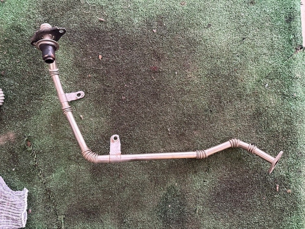 Трубка EGR Chevrolet Lacetti 2011 J200 F16D3 96878450 Б/У