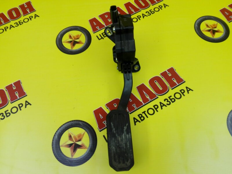 Педаль газа Toyota Camry ASV50 2AR-FE 2012