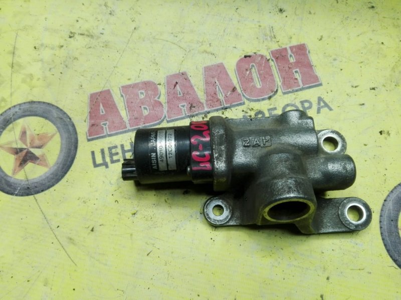 Гидроклапан подвески (груша) Toyota Land Cruiser 200 VDJ200 1VD-FTV 2014 правый