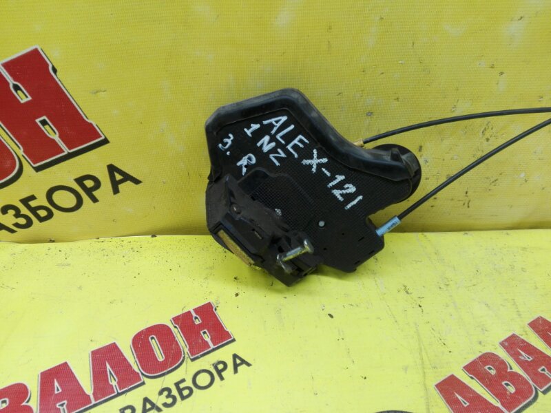 Замок двери Toyota Allex NZE121 1NZ-FE 2004 задний правый