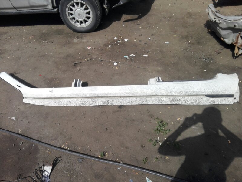 Стойка лобового стекла Toyota Probox NCP51 1NZ-FE 2003 правая
