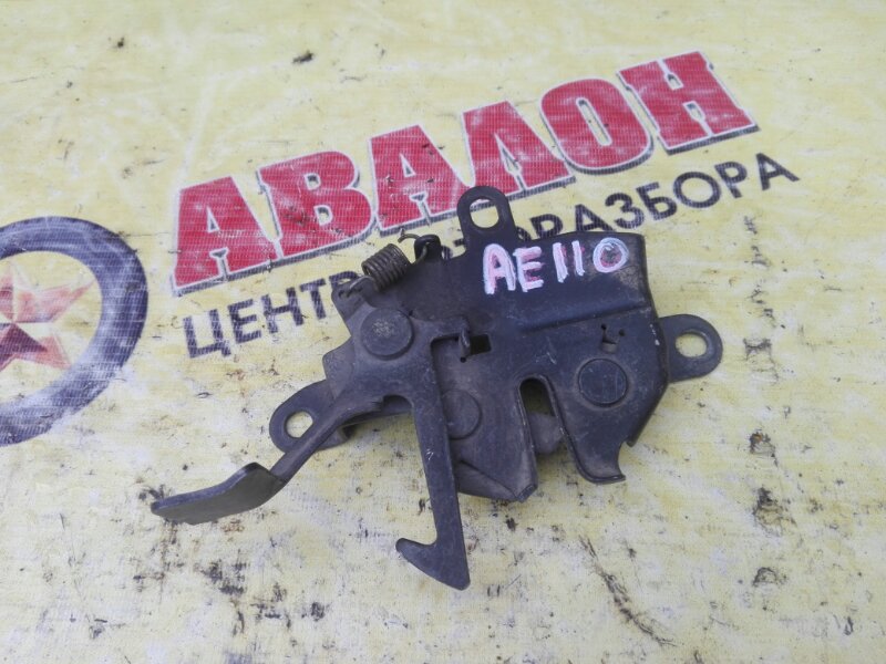 Замок капота Toyota Corolla AE111 5E-FE 1998