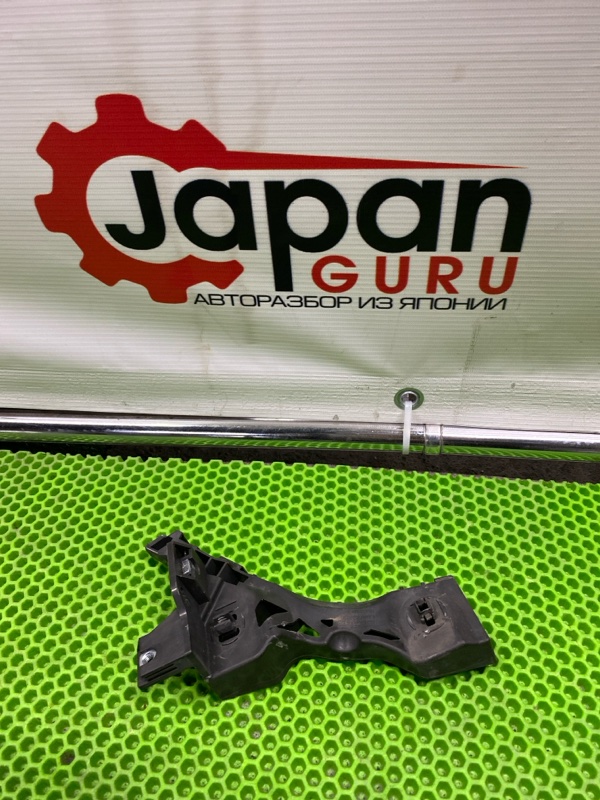 Кронштейн бампера передний правый Mazda 3 2008 BK Хэтч LF BR5V502A1 контрактная