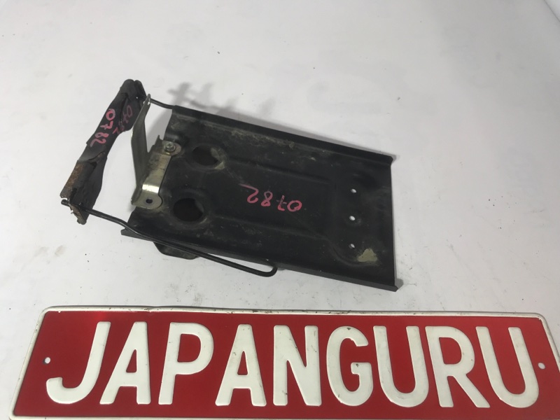 Крепление аккумулятора Suzuki Grand Vitara jt J20A