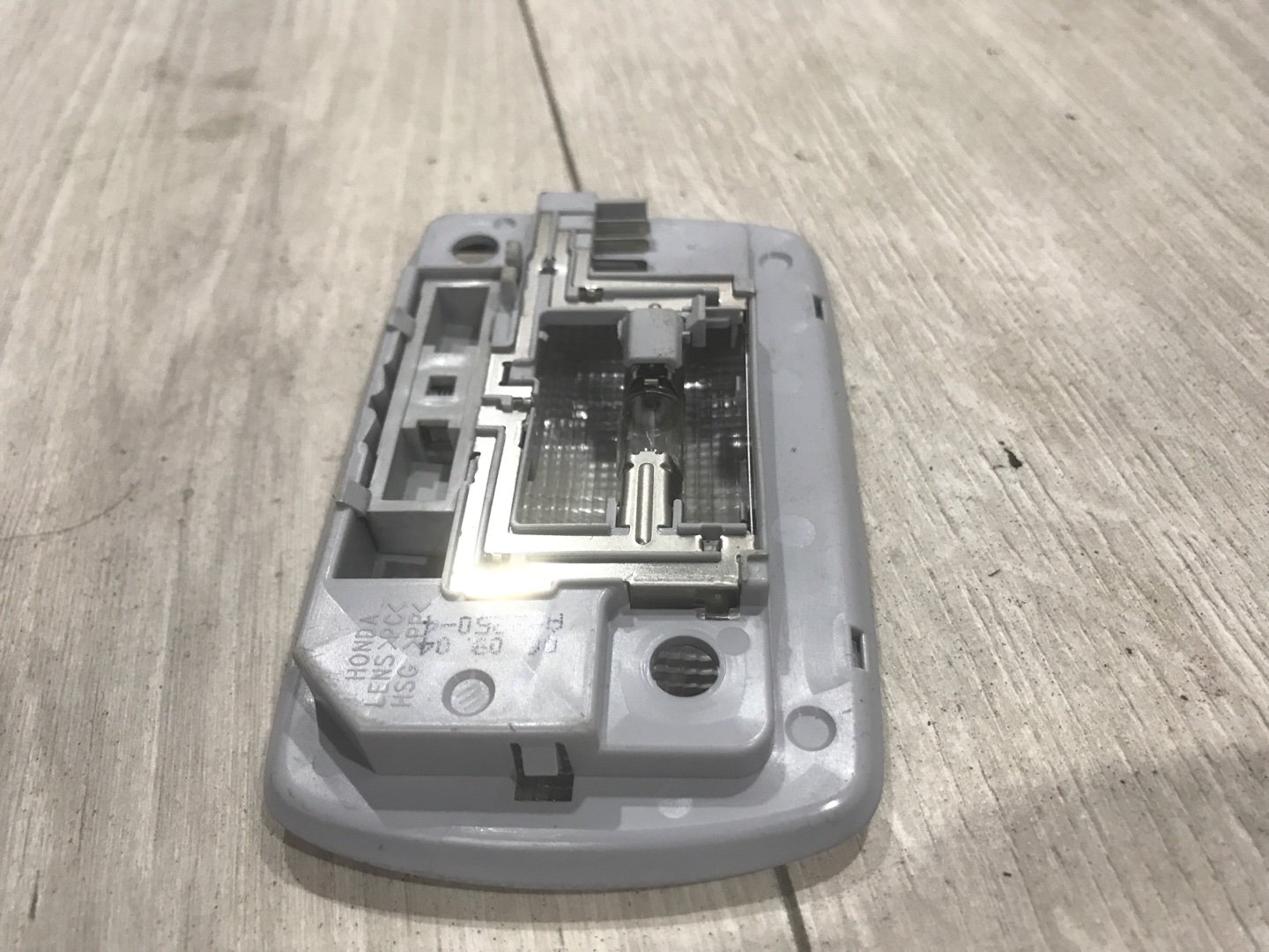Плафон подсветки салона CR-V 3 2007 RE4 K24A