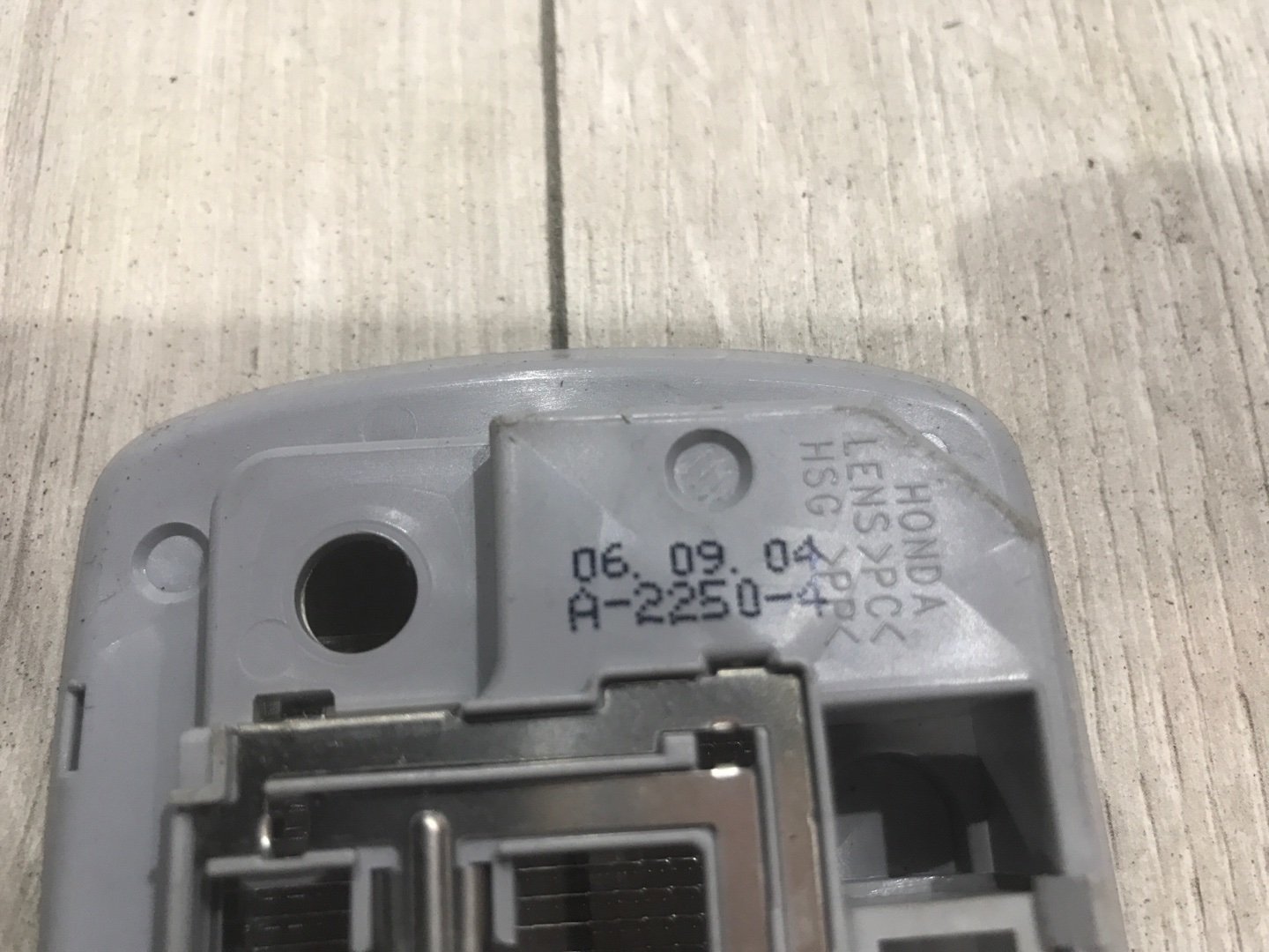 Плафон подсветки салона CR-V 3 2007 RE4 K24A