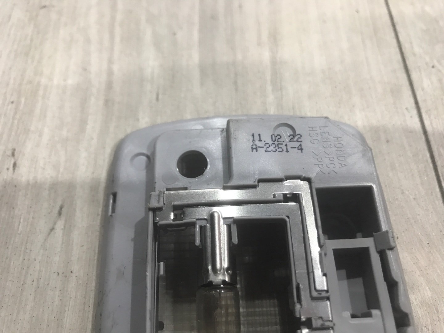 Плафон подсветки багажника CR-V 3 2011 re3 K24A