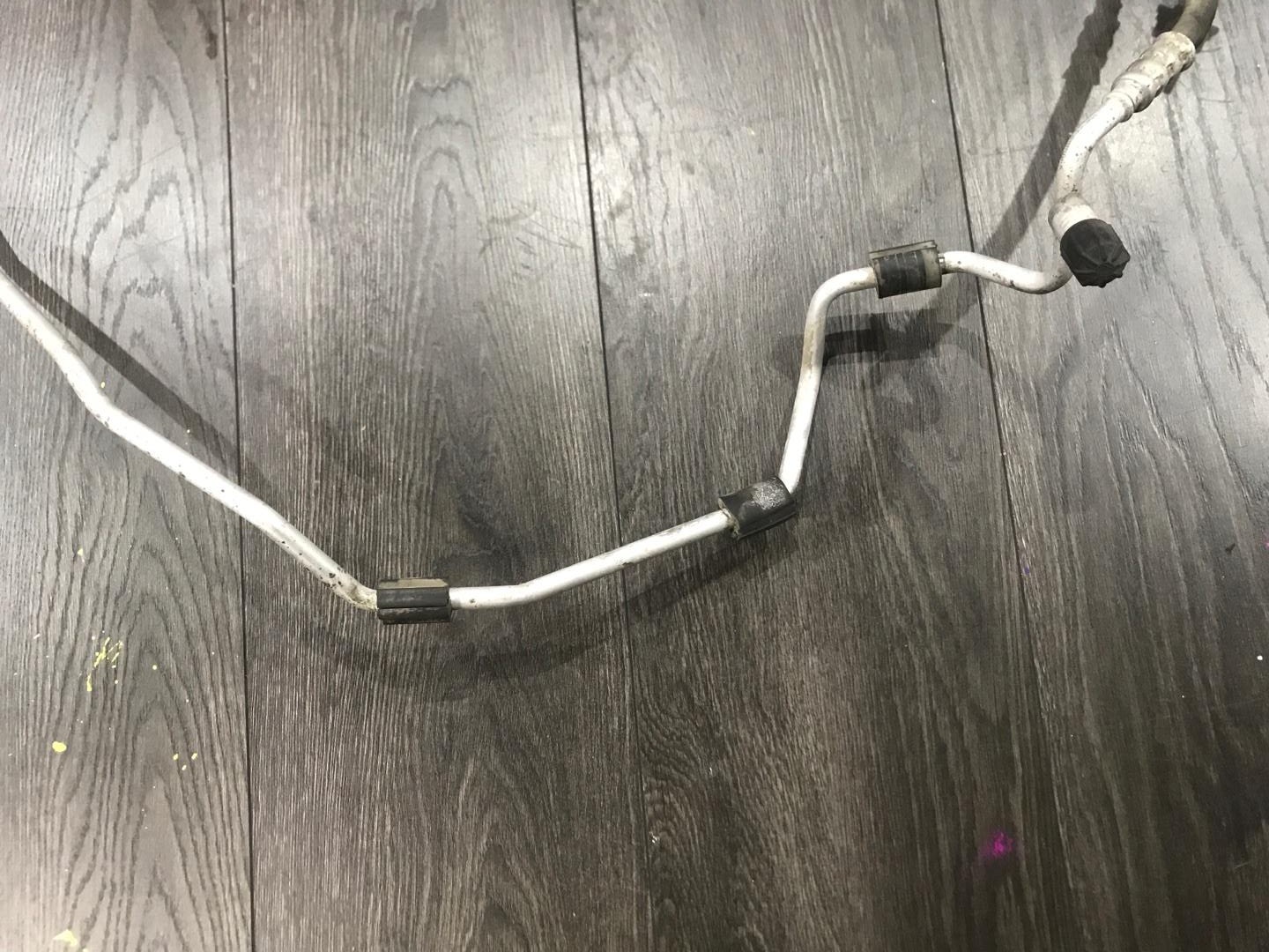 Трубка кондиционера Golf 2011 MK6 1.4 CAXA Трубка кондиционера Golf 2011 MK6 1.4 CAXA