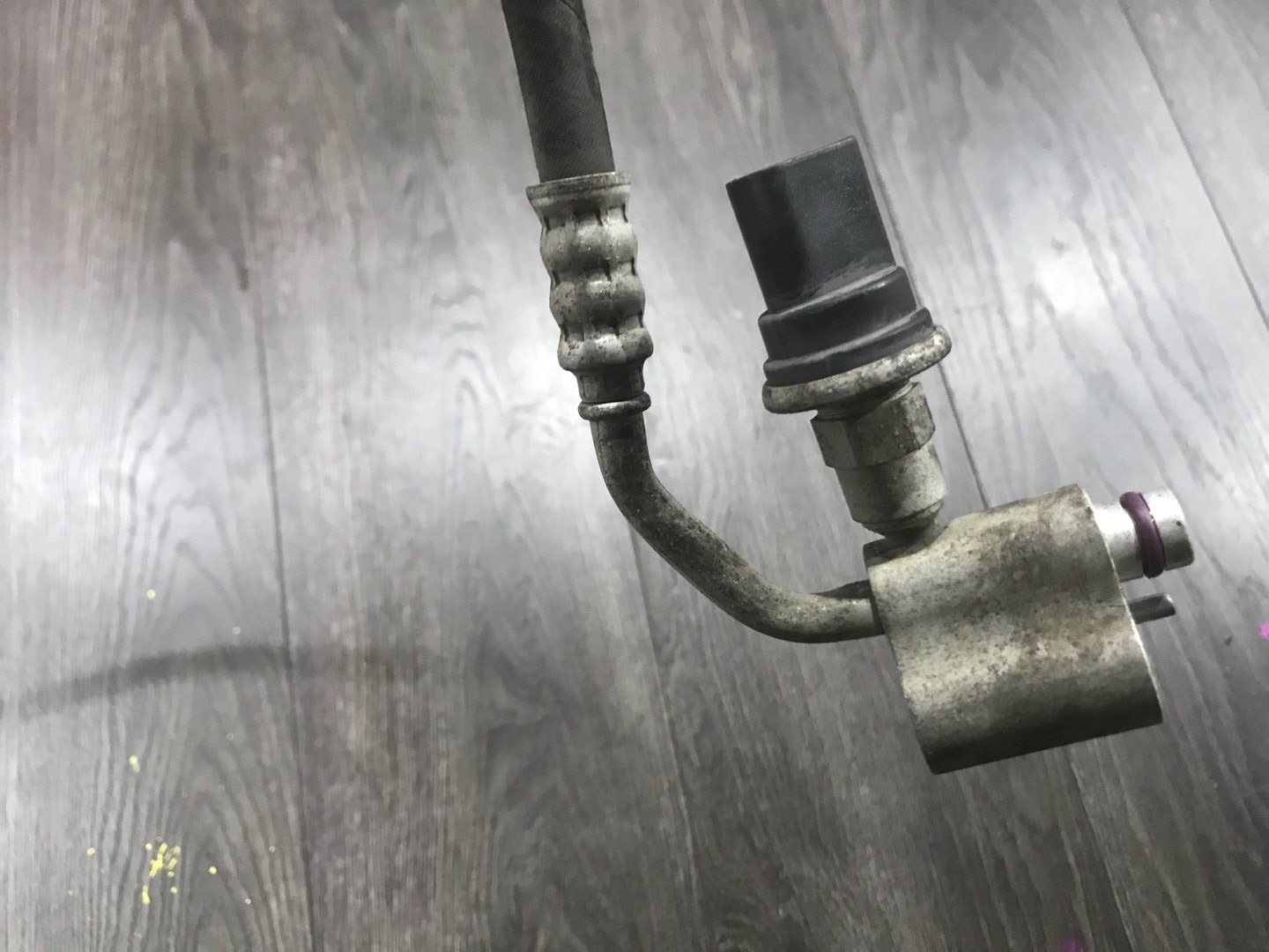 Трубка кондиционера Golf 2011 MK6 1.4 CAXA Трубка кондиционера Golf 2011 MK6 1.4 CAXA