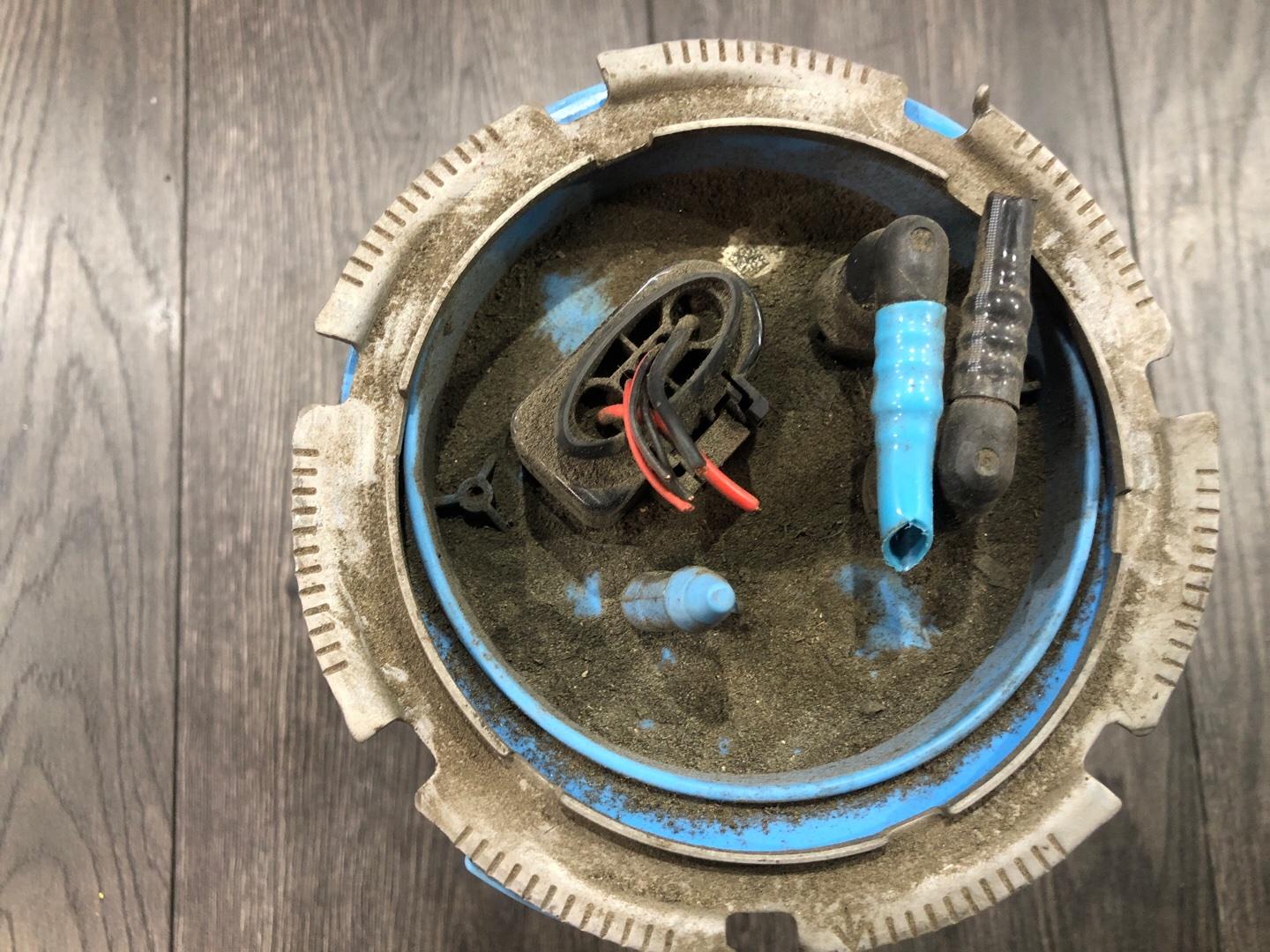 Бензонасос Volkswagen Golf MK6 1.4 CAXA