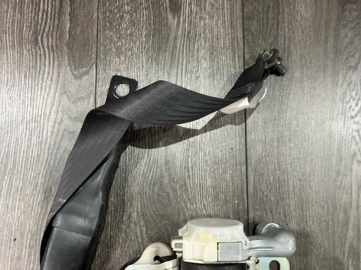 Ремень безопасности передний левый Sx4 2010 sx4 M15A