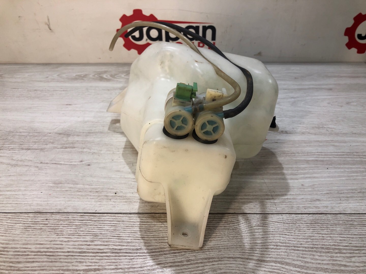 Бачок стеклоомывателя Sx4 2007 sx4 J20A