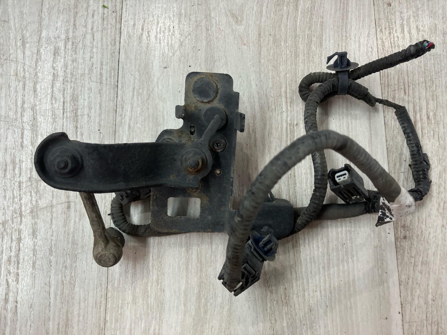 Датчик положения кузова задний accord 2010 8 K24A