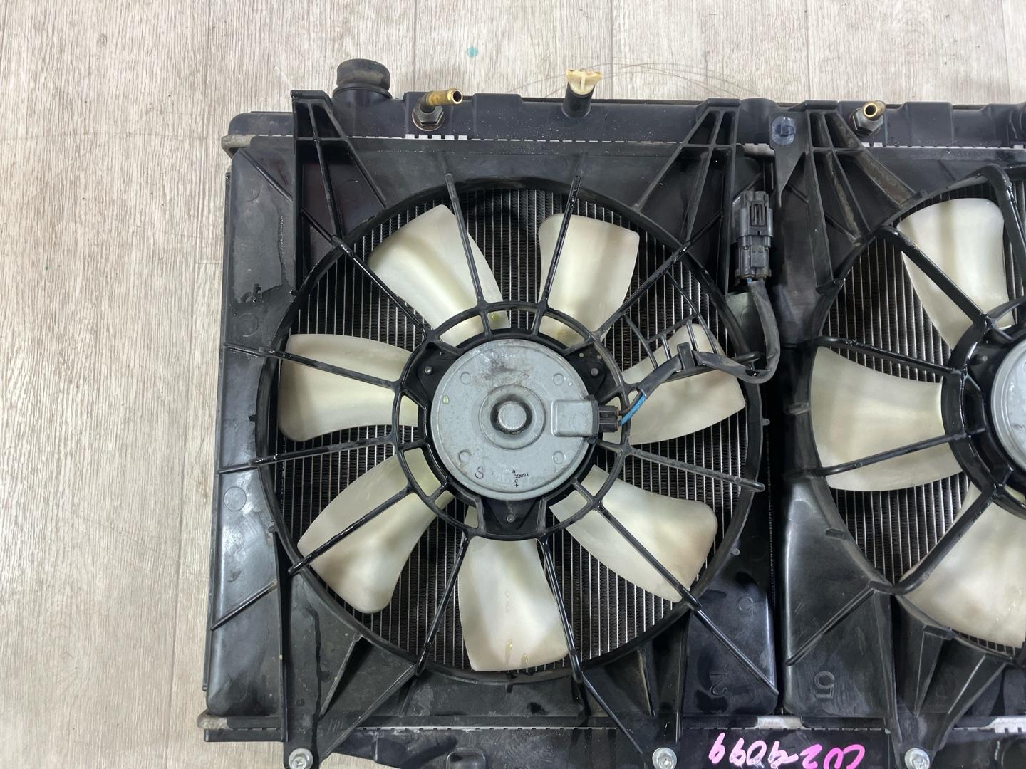 Кассета радиаторов accord 2010 8 K24A Кассета радиаторов accord 2010 8 K24A