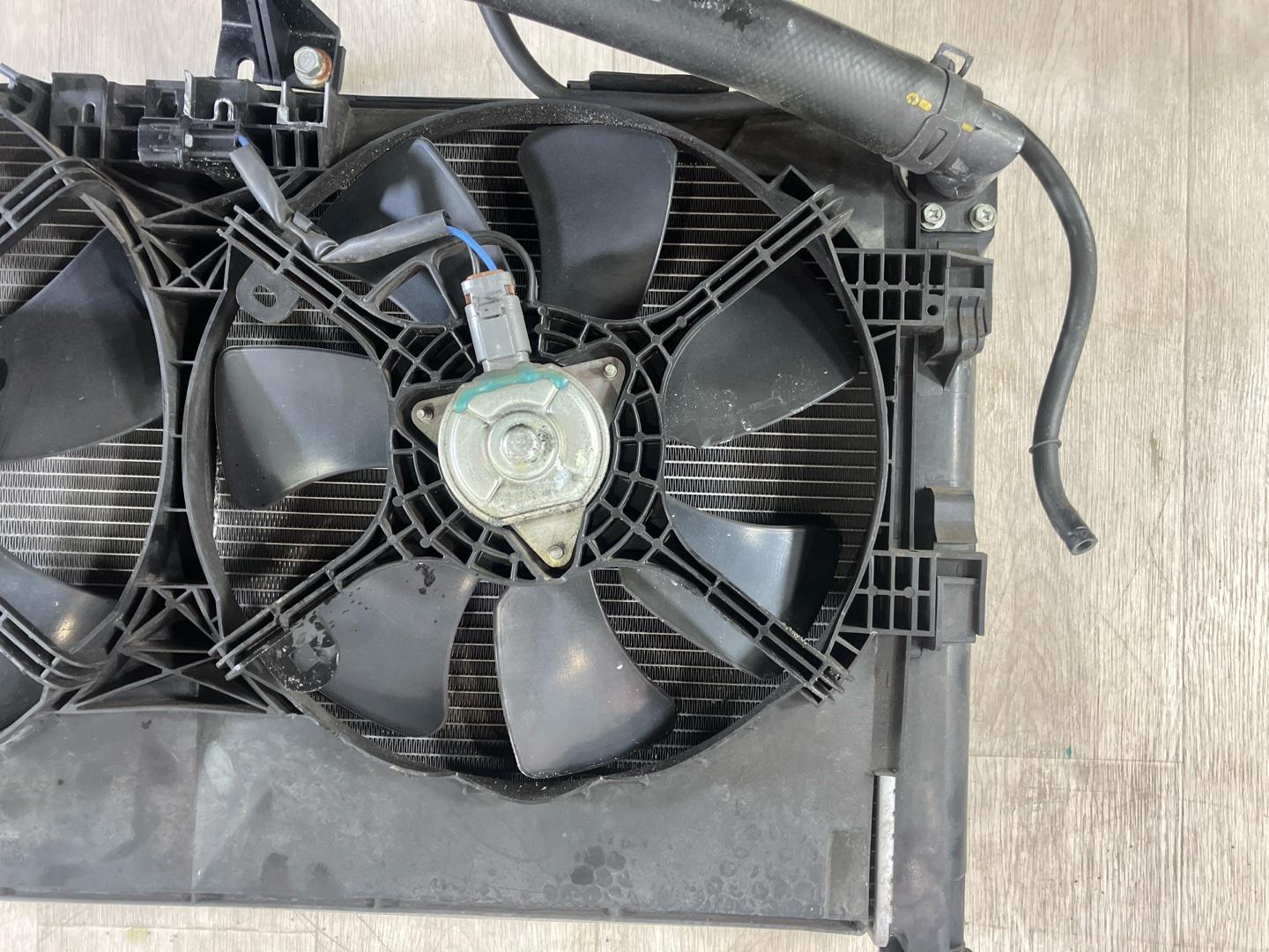 Кассета радиаторов Lancer 2008 10 4B11 2.0 Кассета радиаторов Lancer 2008 10 4B11 2.0