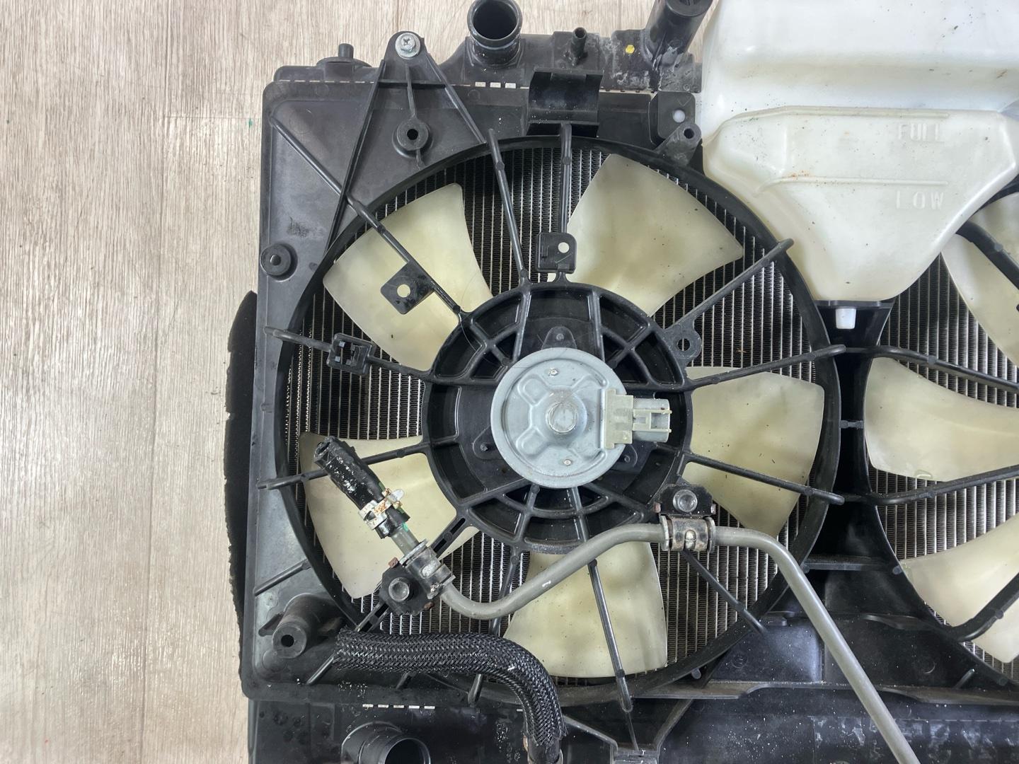 Кассета радиаторов 6 2008 GH Седан LF