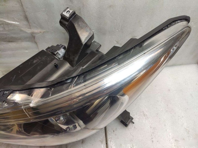 Фара левая JX25 L50