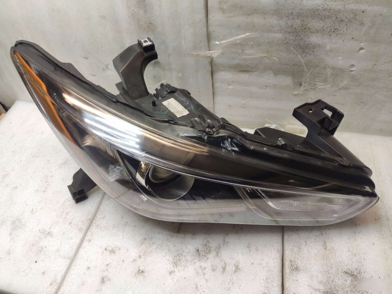 Фара ксеноновая передняя правая QX60 2016-2023 L50 Фара ксеноновая передняя правая QX60 2016-2023 L50